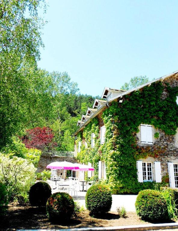 Hotel Restaurant Du Moulin De Barette Blavozy Buitenkant foto